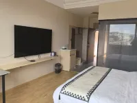 Luding Heyuanju Inn Hotel a Mouding