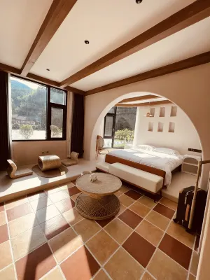 Guishi Hotel Hotels near Longtan River Scenic Area