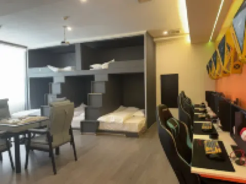 深海主題電競飯店