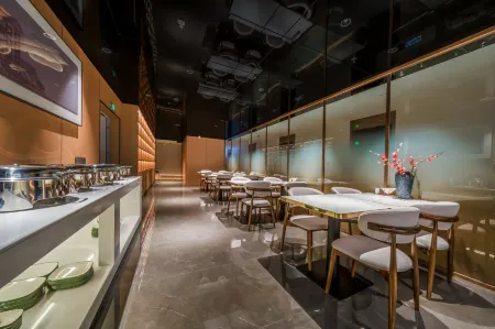 Seven o'clock hotel (Sanxia Square Branch, Shapingba High speed Railway Station) Отели рядом с достопримечательностью «Chongqing Zoo»