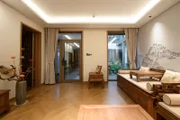 Pingyun Bieyuan (Ancient City Wall Store)