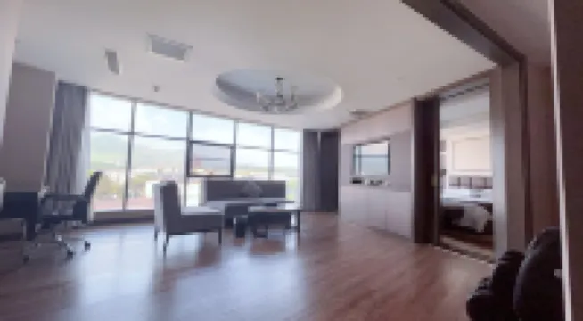 Yingjiang Triumph Hotel