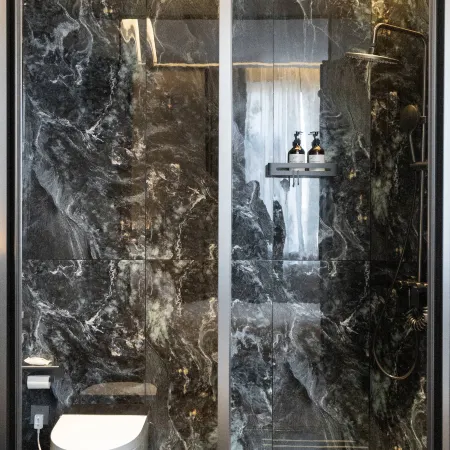DARLING HOTEL