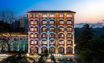 Manning Nanyang Hotel