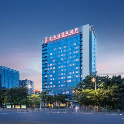 Vienna International Hotel (Shenzhen Qianhai Happy Bay Hotel) Отели рядом с достопримечательностью «Станция метро Pingzhou »