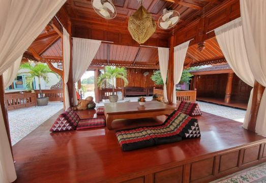 4. 루엔타이 아유타..