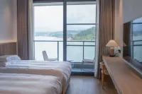 FANZHI LAKESIDE HOTEL - شرفة