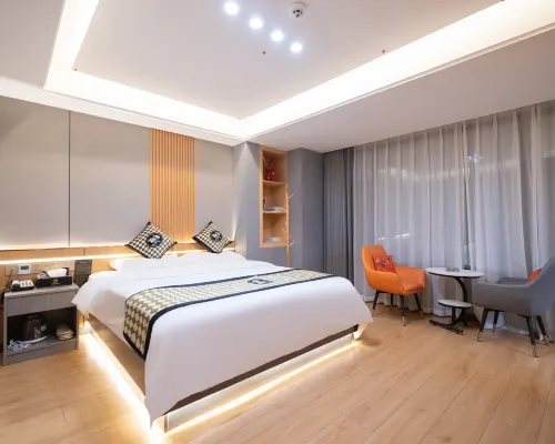 Nayu Jifeng Hotel Hotel di Nayong County