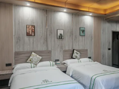 Dongyuan Banshanju Homestay โรงแรมใกล้แวน คู ลู