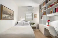 Chic Bright Urban Escape by Sea N' Rent