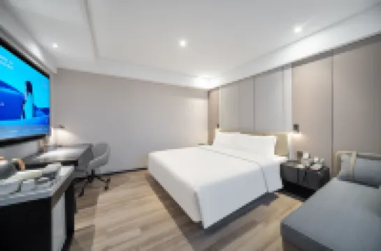 大連火車站青泥窪橋地鐵站亞朵飯店