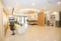 Longgong Holiday Hotel