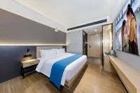 卡佛Sホテル（深セン寶安センター寶體地下鉄駅） 宝安区体育中心-游泳场周辺のホテル