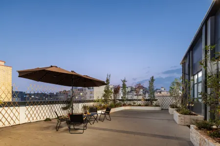 Guangzhou Qianzhou Hotel Отели рядом с достопримечательностью «Guangdong Polytechnic Normal University (Baiyun Campus)»