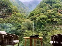 Ice and Snow Mountain Residence Homestay - Mountain view