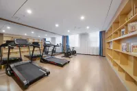 Yeste International Hotel (Wuzhou Municipal Government Civic Square) - Gym