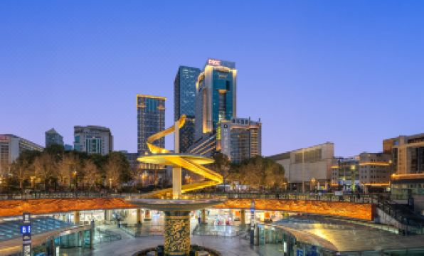 Rushi (Chaowa) Hotel (Chengdu Chunxi Road Tianfu Square Subway Station)