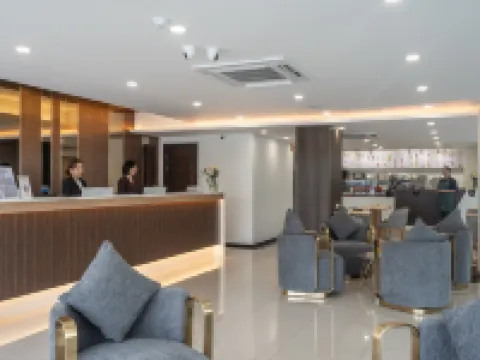 薩穆特普拉坎酒店