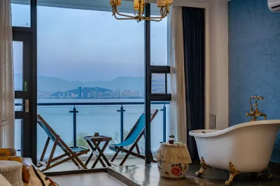 Moss Lake View Inn Hotels in Lower Section of Erhai Ecological Corridor