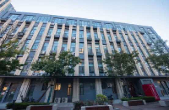 Jingziyou E-sports Homestay (Qingdao Licang Jinshui Road)