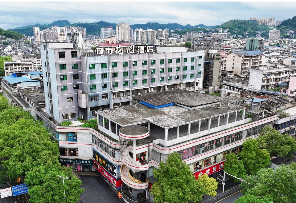 hotel overview picture