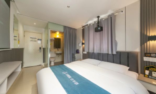 Rujia Huayi Hotel (Xiamen Zhongshan Road Pedestrian Street)