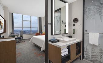 Hilton Garden Inn Changji (Xinlong Building Branch)