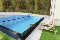 Hetian Shanshe Hotel - piscina