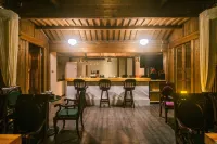 Huangshan yunwai jianshanxi B&B - bar