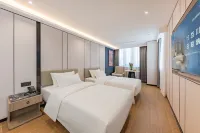 Urba Hotel (Xiamen Jimei School Village Sea Bike Lane Store) Hotels near Chengyi University College, Jimei University