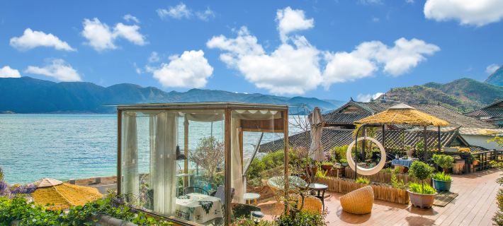 Lugu Lake Cloud - Sea Stacked Courtyard Hotels in Yanyuan