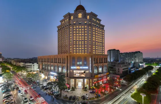 藝選浠客酒店（中山燈都古鎮店）