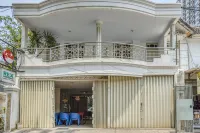 RedDoorz Hostel @ Feliz Noche Cengkareng