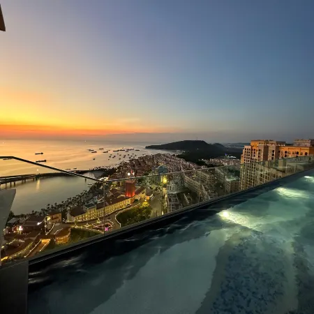 Horizon Apartment - Sunset & Firework Phu Quoc
