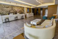 Shanxia Hotel Hotels in Bome
