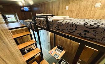 Vatslav Mini Otel 24/7