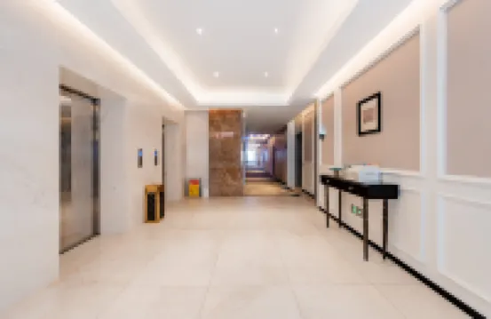 Christine Hotel (Baotou Yiji Group)