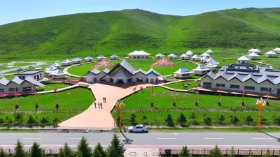 Maya Snow Mountain Tent Camp Hotels in Tianzhu