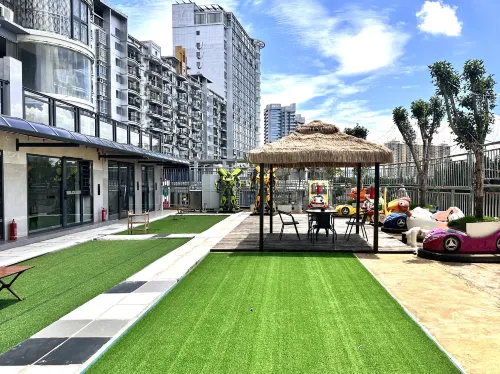 Lipu Riverside Meisu Hotel