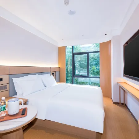 Jifeng Hotel (Wangjing Science and Technology Park Donghuqu Subway Station Branch)
