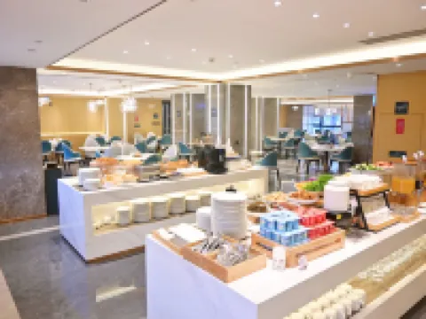 張家界永定區天門山索道站亞朵酒店 張家界酒店