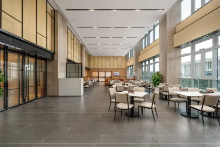 Mehood Lestie Hotel (Putian High-speed Railway Station Branch) Отели рядом с достопримечательностью «Sanqing Palace, Yuanmiao Taoist Temple»