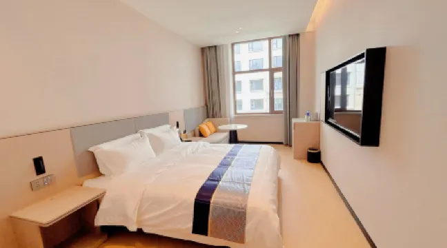 Hunchun Railway Mingzhu Hotel Отели рядом с достопримечательностью «Yanbian University(Hunchun Campus)»