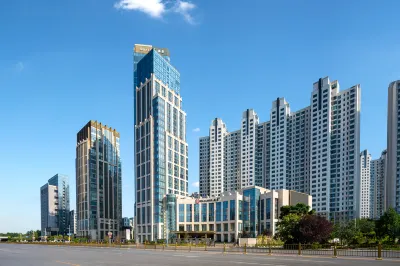 HUALUXE Handan Hotels in Feixiang District