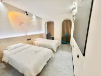 Aijia Enjoy Smart Cinema Design Hotel (Yingtan Railway Station Kaixiang New World) - เปิดใหม่