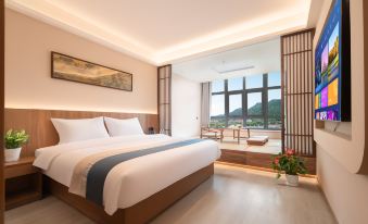 Tang Dynasty Twelve Districts Guesthouse Hotel (Huqin Pool Metro Station)