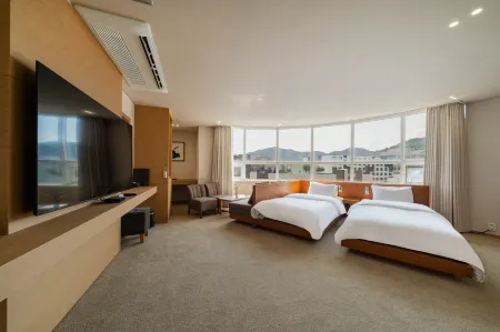 Benikea Biz Inn Hotel Отели рядом с достопримечательностью «Ganhyeon Yuwonji»