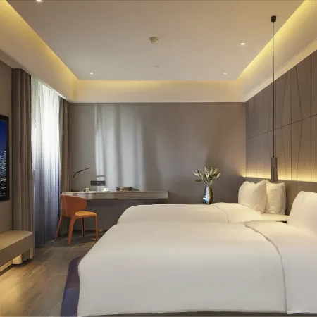 Meibo Hotel (Xi'an Bell Tower Metro Station Branch)