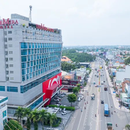 The Mira Hotel Отели рядом с достопримечательностью «Комплекс туннелей Кучи»