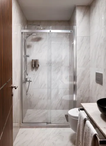 โรงแรมชายนิ่งสตาร์